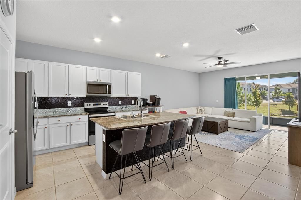 En Venta: $269,999 (3 camas, 2 baños, 1695 Pies cuadrados)
