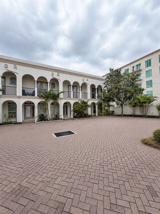En Venta: $819,000 (3 camas, 2 baños, 1889 Pies cuadrados)