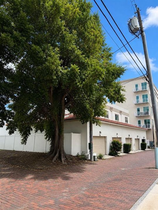 En Venta: $819,000 (3 camas, 2 baños, 1889 Pies cuadrados)