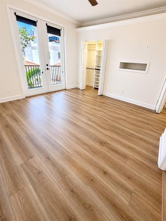 En Venta: $819,000 (3 camas, 2 baños, 1889 Pies cuadrados)