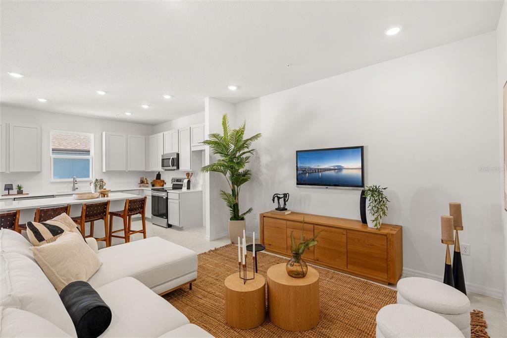 En Venta: $358,665 (3 camas, 2 baños, 1766 Pies cuadrados)