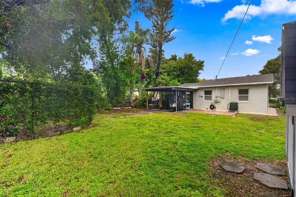 Activo con contrato: $410,000 (3 camas, 2 baños, 1016 Pies cuadrados)