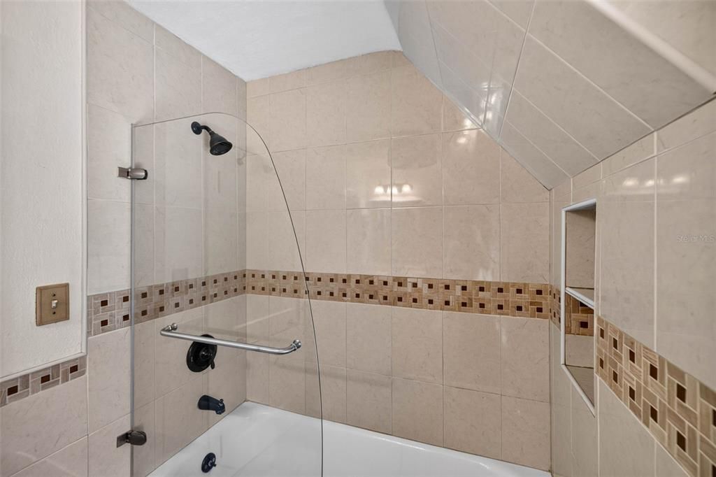 En Venta: $1,250,000 (2 camas, 2 baños, 1480 Pies cuadrados)