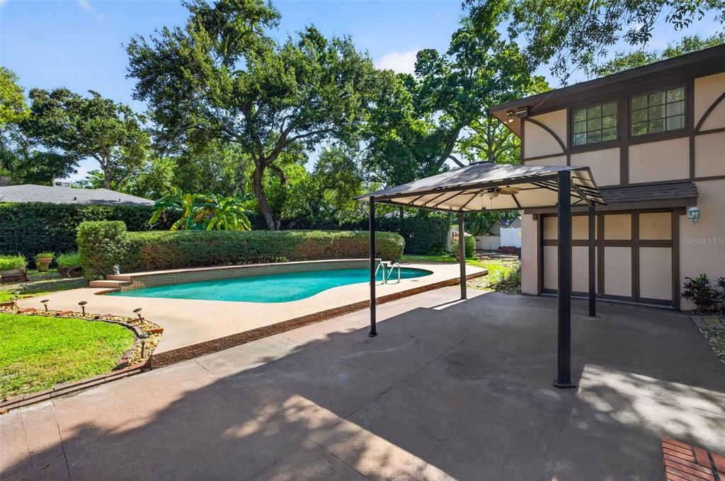 En Venta: $1,250,000 (2 camas, 2 baños, 1480 Pies cuadrados)