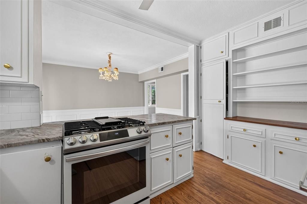En Venta: $1,250,000 (2 camas, 2 baños, 1480 Pies cuadrados)