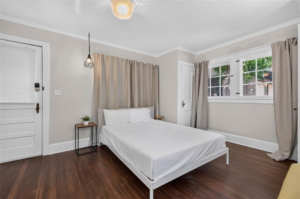 En Venta: $1,250,000 (2 camas, 2 baños, 1480 Pies cuadrados)