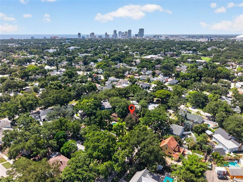En Venta: $1,250,000 (2 camas, 2 baños, 1480 Pies cuadrados)