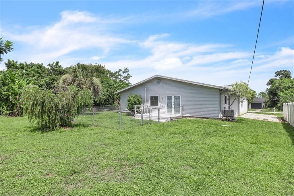 For Sale: $225,000 (3 beds, 2 baths, 1794 Square Feet)