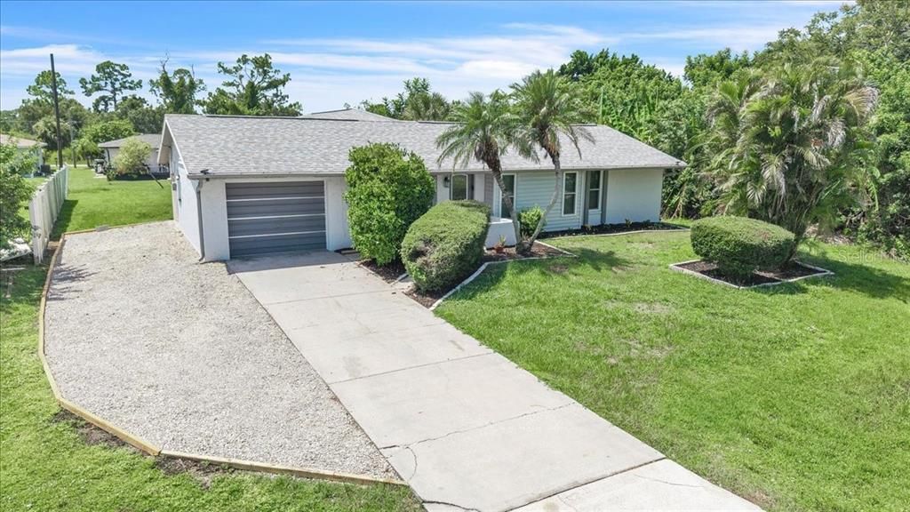For Sale: $225,000 (3 beds, 2 baths, 1794 Square Feet)