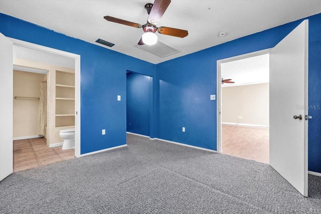 For Sale: $225,000 (3 beds, 2 baths, 1794 Square Feet)