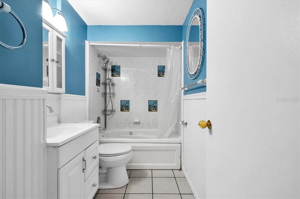 For Sale: $225,000 (3 beds, 2 baths, 1794 Square Feet)