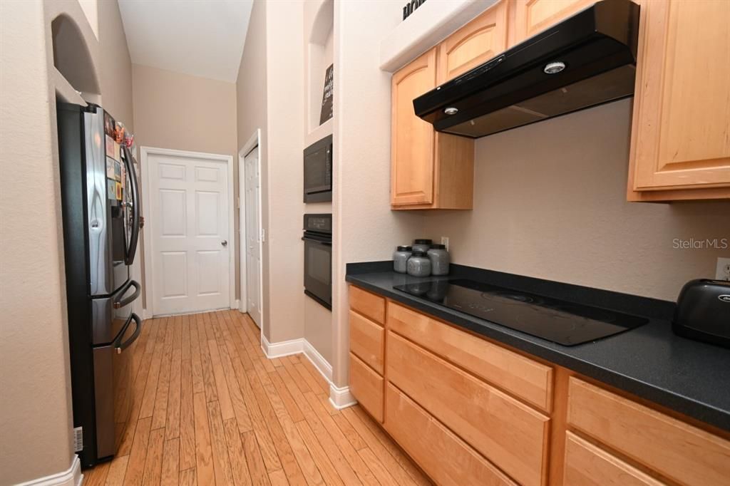 En Venta: $497,000 (4 camas, 3 baños, 2360 Pies cuadrados)