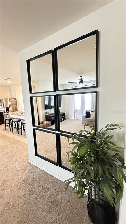 На продажу: $329,990 (4 спален, 2 ванн, 1867 Квадратных фут)