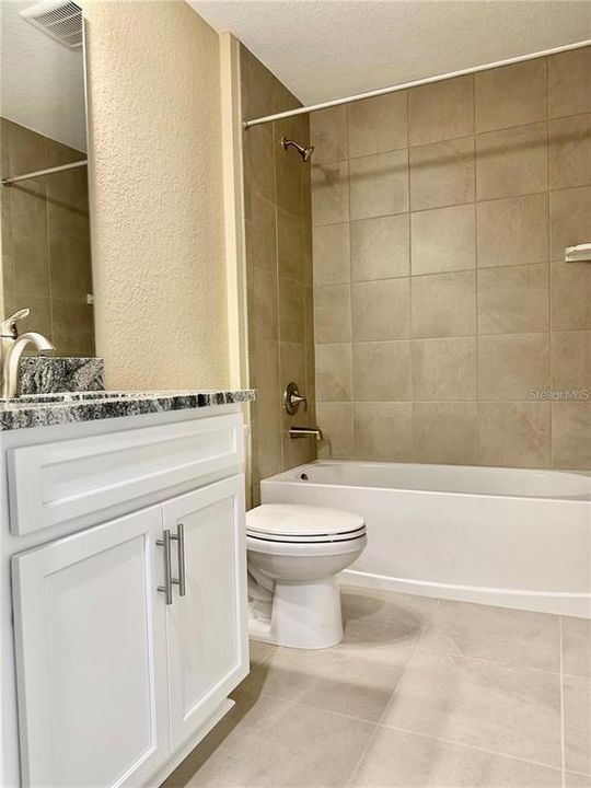 En Renta: $2,700 (3 camas, 2 baños, 1730 Pies cuadrados)