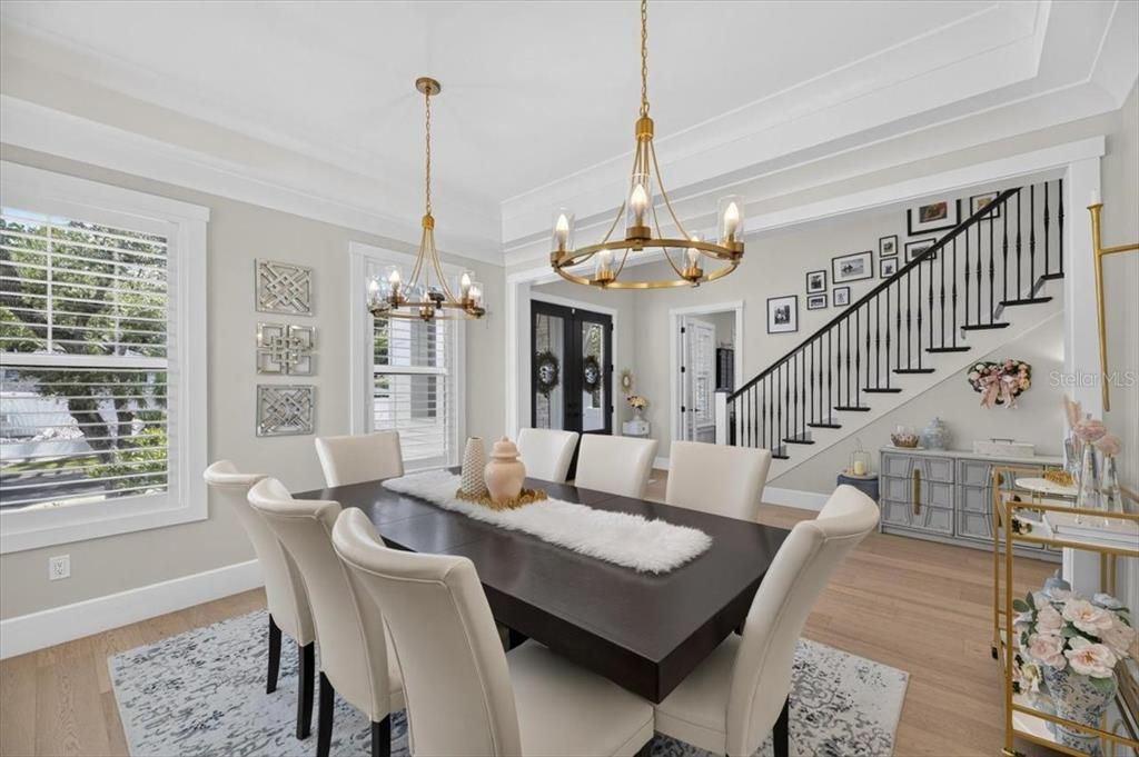 En Venta: $3,499,000 (5 camas, 4 baños, 5077 Pies cuadrados)