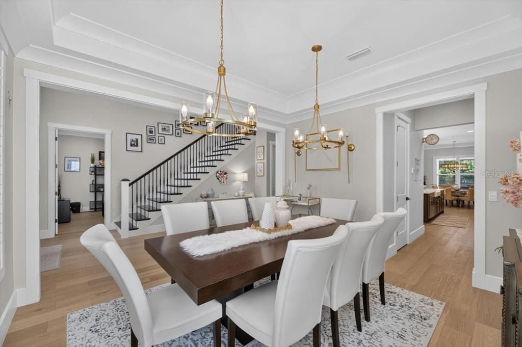 En Venta: $3,499,000 (5 camas, 4 baños, 5077 Pies cuadrados)