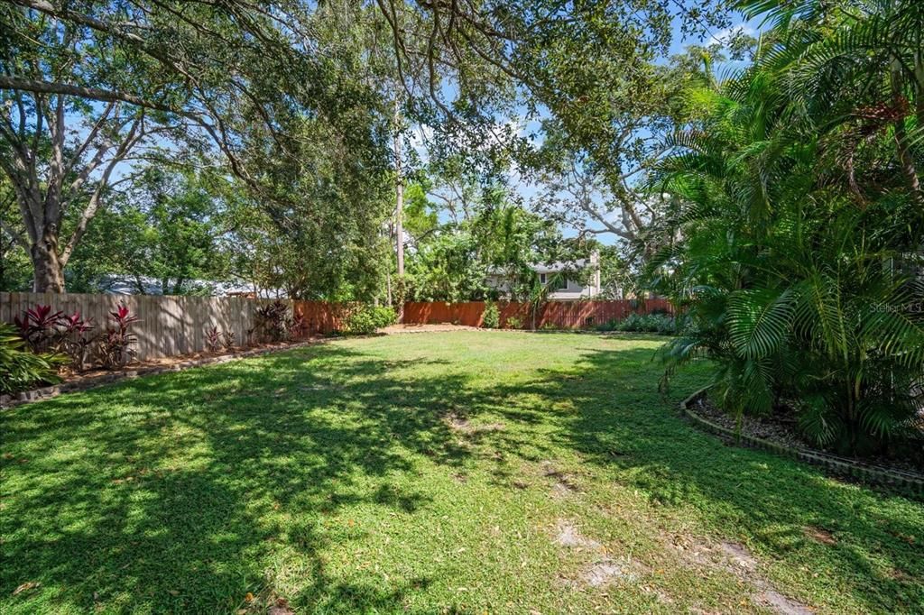 На продажу: $475,000 (3 спален, 2 ванн, 1341 Квадратных фут)