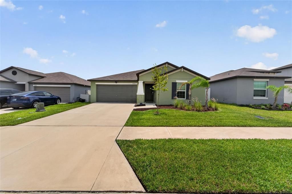 На продажу: $305,000 (3 спален, 2 ванн, 1555 Квадратных фут)