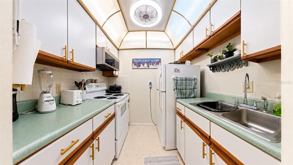En Venta: $84,000 (1 camas, 1 baños, 672 Pies cuadrados)