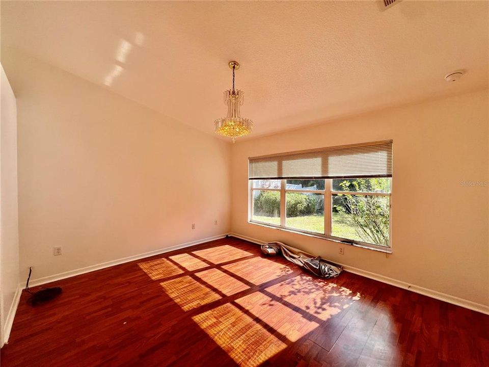 В аренду: $2,095 (3 спален, 2 ванн, 1505 Квадратных фут)