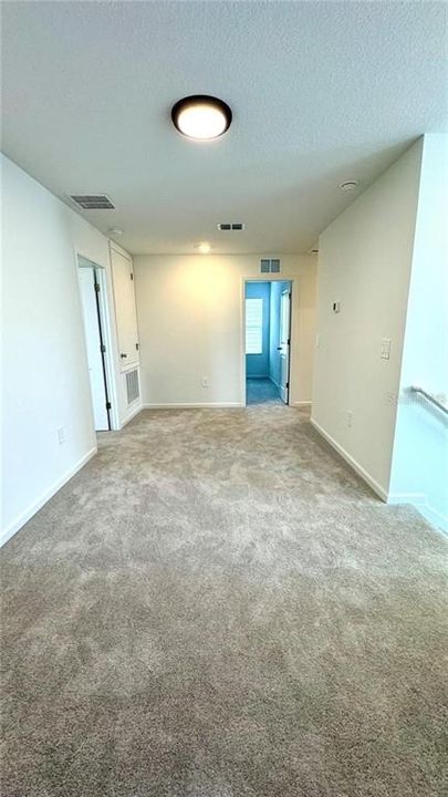 En Renta: $1,975 (4 camas, 2 baños, 1874 Pies cuadrados)