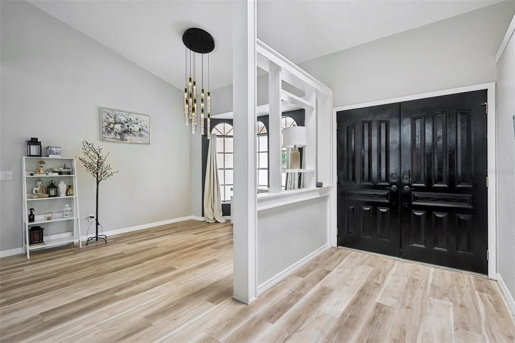 En Venta: $369,000 (3 camas, 2 baños, 1822 Pies cuadrados)
