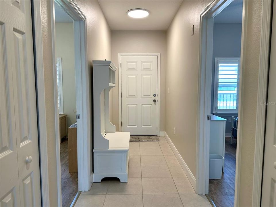 : $449,000 (3 camas, 2 baños, 1698 Pies cuadrados)