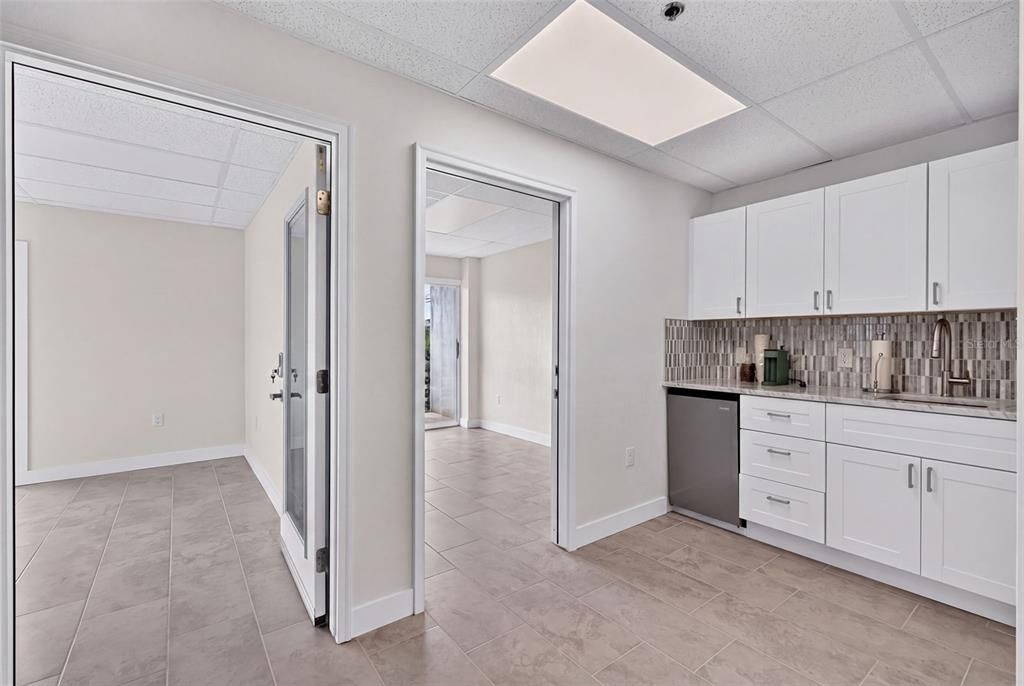 For Sale: $175,000 (0 beds, 0 baths, 968 Square Feet)