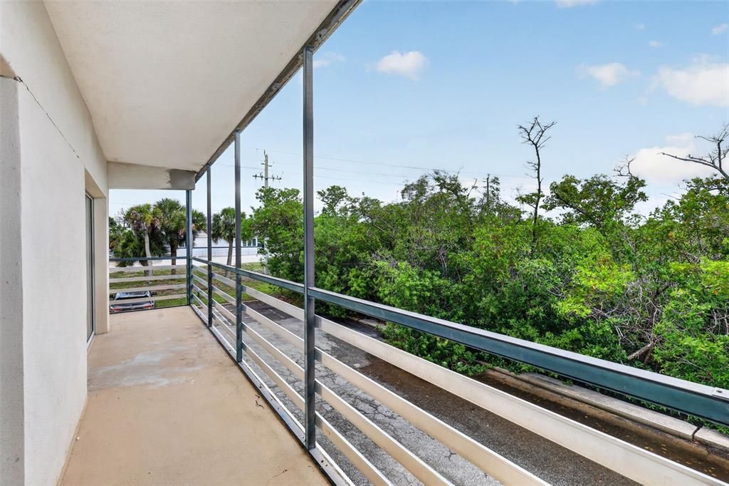 For Sale: $175,000 (0 beds, 0 baths, 968 Square Feet)