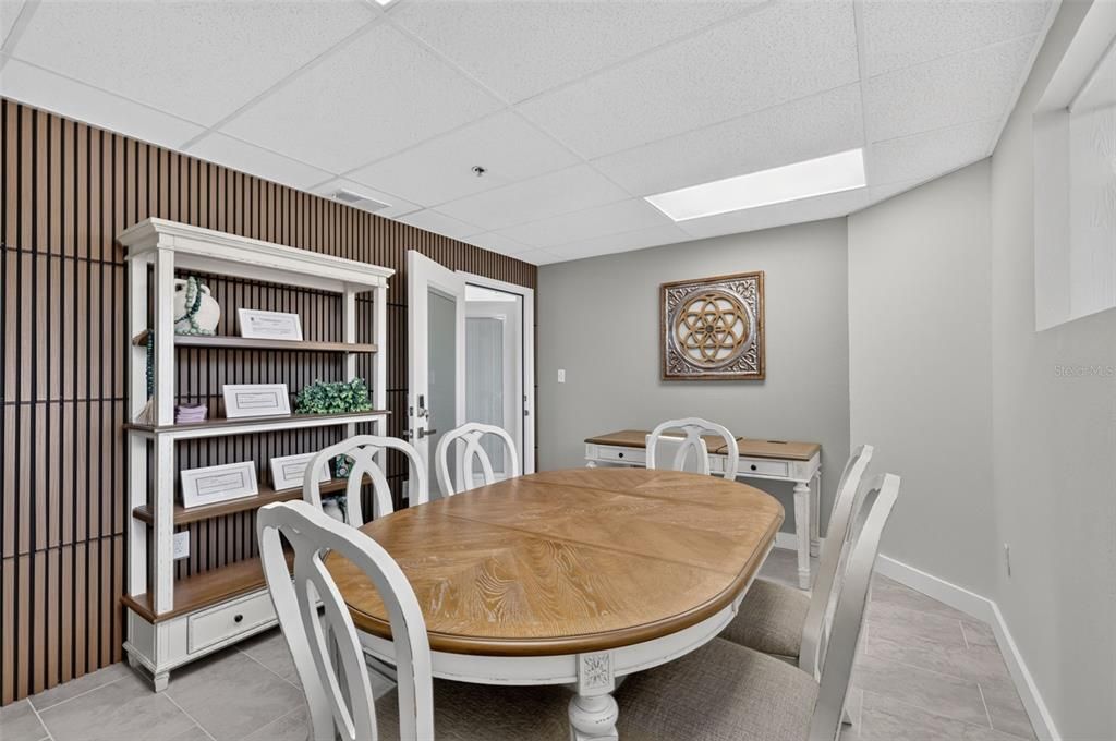 For Sale: $175,000 (0 beds, 0 baths, 968 Square Feet)