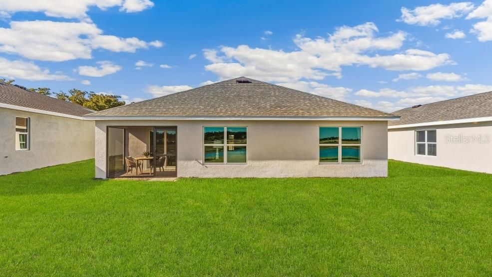 En Venta: $302,885 (4 camas, 2 baños, 1828 Pies cuadrados)