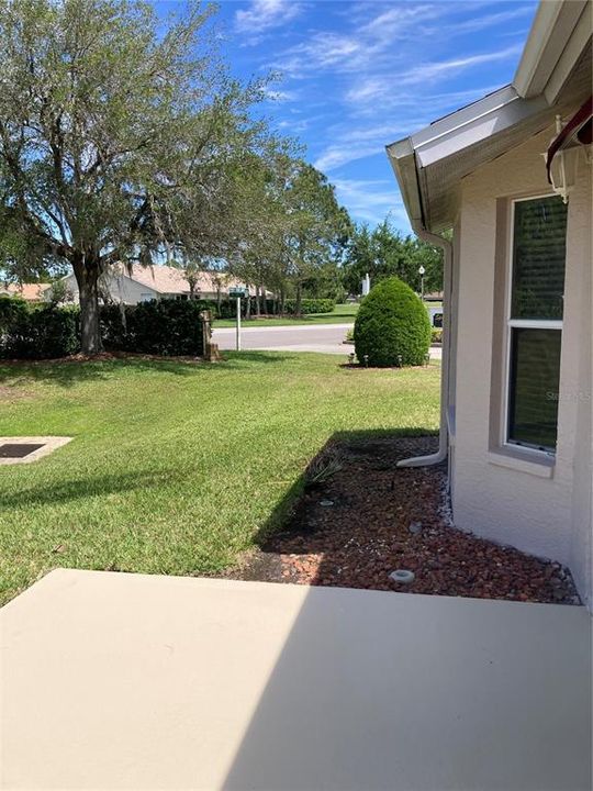 For Rent: $2,400 (2 beds, 2 baths, 1669 Square Feet)