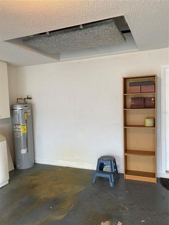 For Rent: $2,400 (2 beds, 2 baths, 1669 Square Feet)