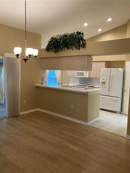 For Rent: $2,400 (2 beds, 2 baths, 1669 Square Feet)