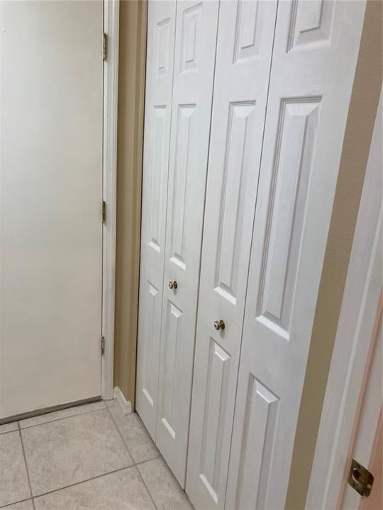 For Rent: $2,400 (2 beds, 2 baths, 1669 Square Feet)