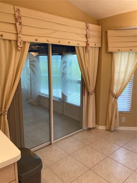 For Rent: $2,400 (2 beds, 2 baths, 1669 Square Feet)