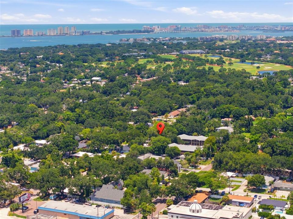 For Sale: $447,500 (3 beds, 2 baths, 1305 Square Feet)