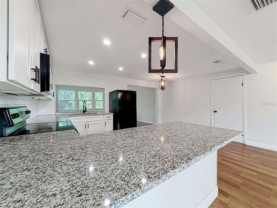 Activo con contrato: $199,000 (2 camas, 1 baños, 998 Pies cuadrados)