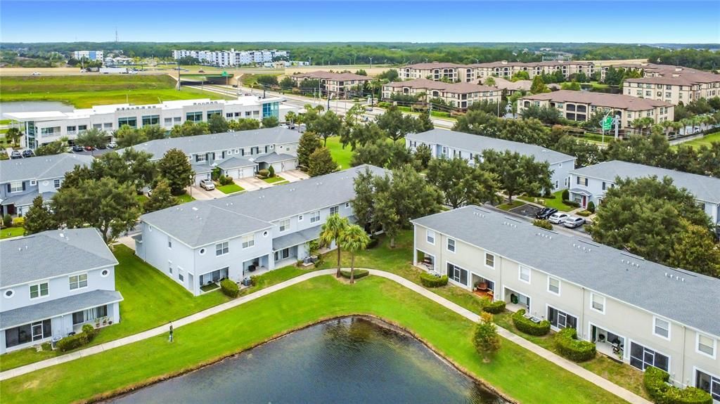 На продажу: $289,500 (2 спален, 2 ванн, 1202 Квадратных фут)