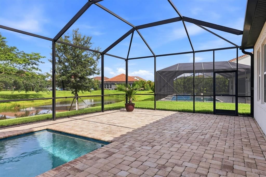 For Sale: $1,150,000 (5 beds, 5 baths, 4079 Square Feet)