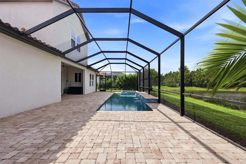 For Sale: $1,150,000 (5 beds, 5 baths, 4079 Square Feet)
