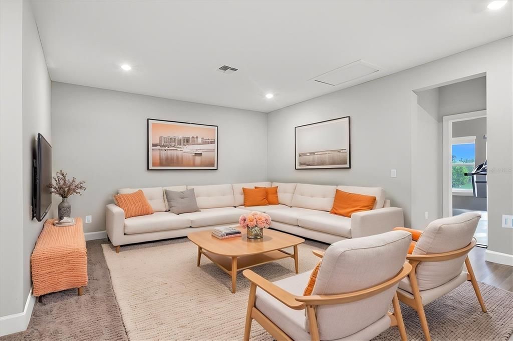 For Sale: $1,150,000 (5 beds, 5 baths, 4079 Square Feet)
