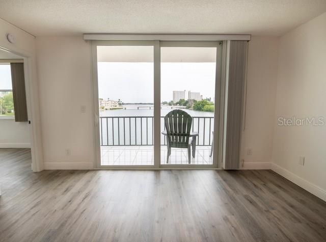 For Rent: $3,200 (2 beds, 2 baths, 1275 Square Feet)