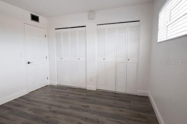 For Rent: $3,200 (2 beds, 2 baths, 1275 Square Feet)