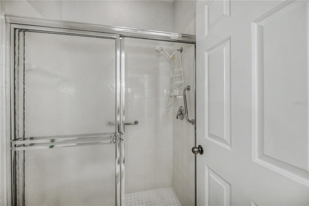 For Sale: $260,000 (2 beds, 2 baths, 1191 Square Feet)