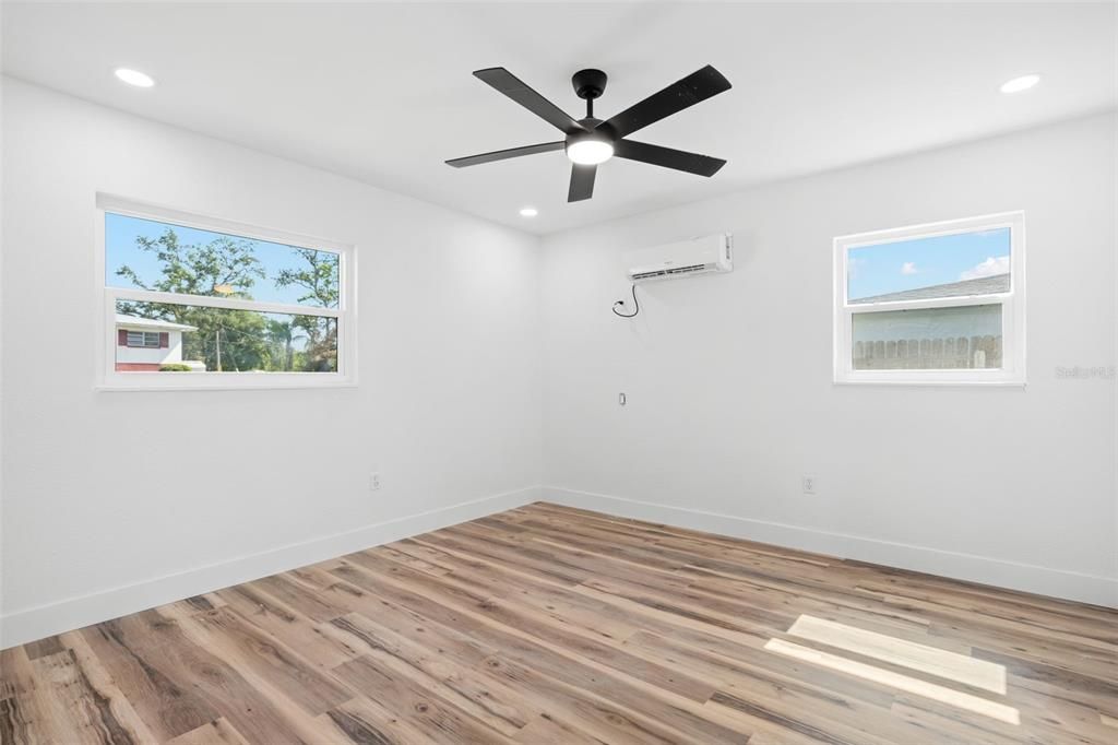 En Venta: $434,900 (2 camas, 2 baños, 1260 Pies cuadrados)