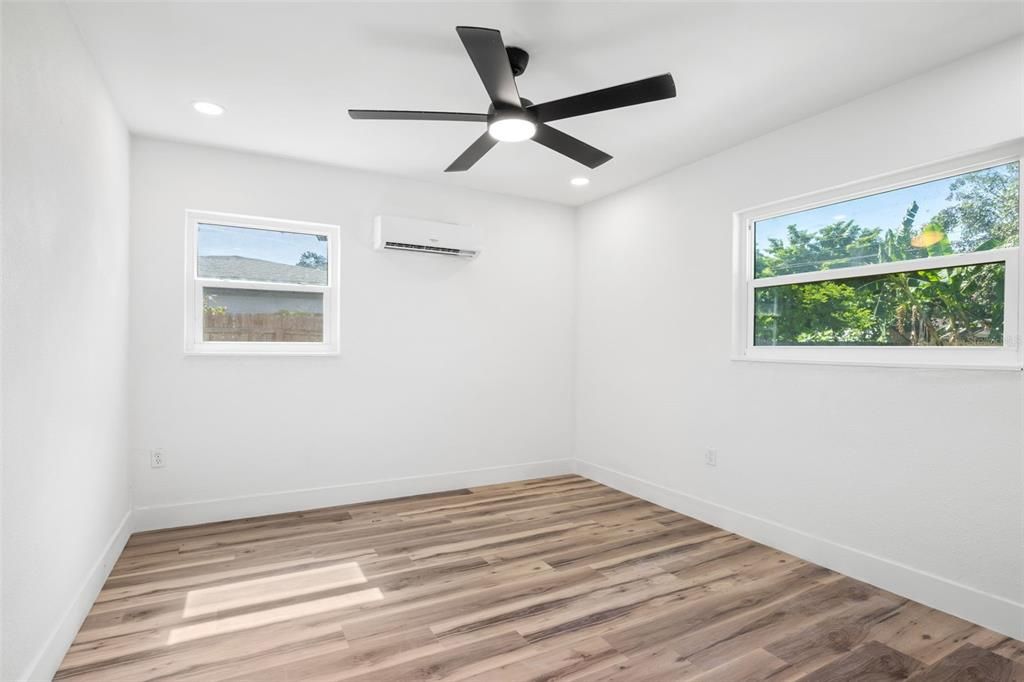 En Venta: $434,900 (2 camas, 2 baños, 1260 Pies cuadrados)