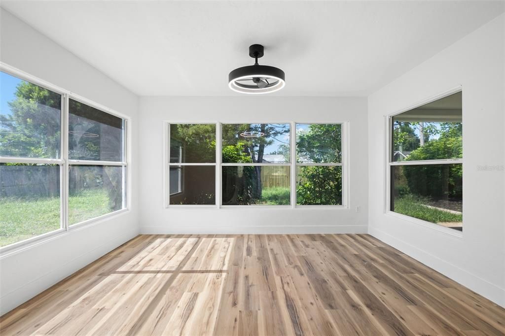En Venta: $434,900 (2 camas, 2 baños, 1260 Pies cuadrados)