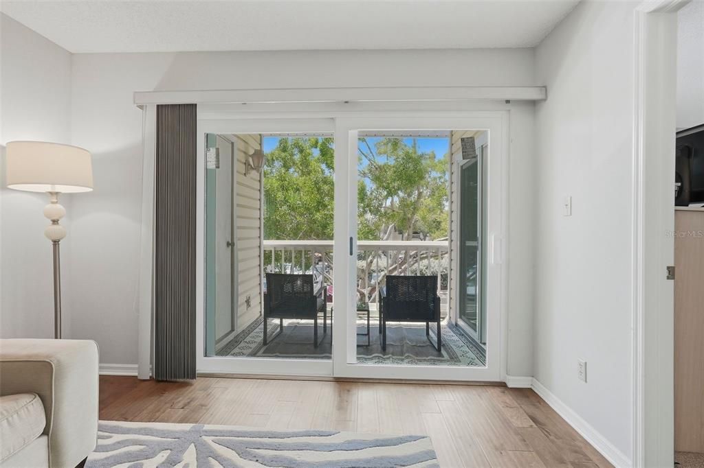 En Venta: $184,900 (2 camas, 1 baños, 775 Pies cuadrados)