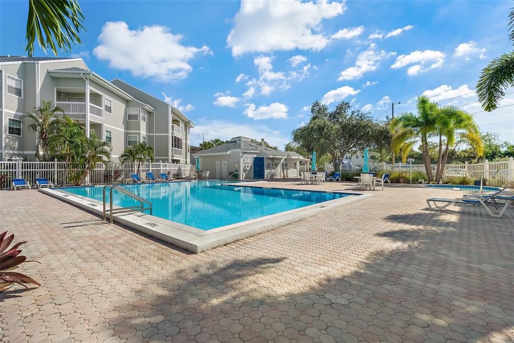 En Venta: $184,900 (2 camas, 1 baños, 775 Pies cuadrados)